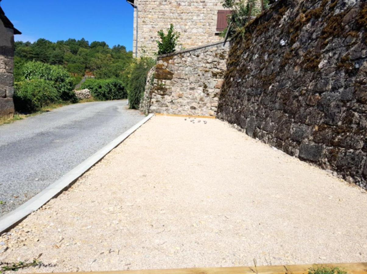 Maison Charmante A Florentin La Capelle Avec Jardin Et Vue Montagne Экстерьер фото