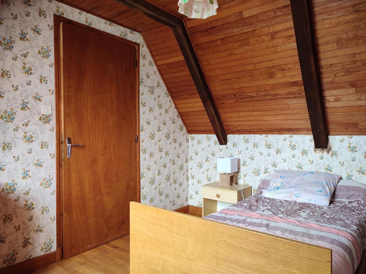 Maison Charmante A Florentin La Capelle Avec Jardin Et Vue Montagne Экстерьер фото